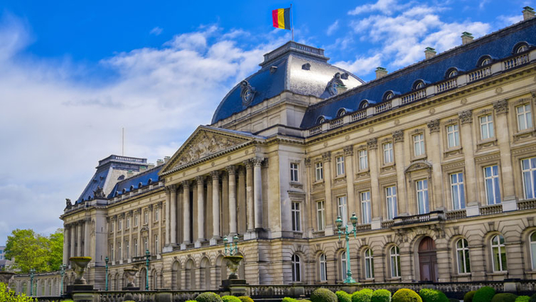Belgien-Brüssel-Palais-Royal-AdobeStock_283434838.jpg