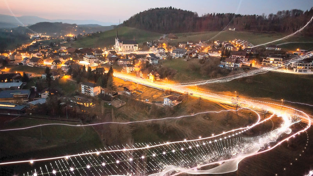 Neue Glasfasertechnologien in jeder Schweizer Gemeinde: Das Ziel des Ausbauplans umfasst urbane wie auch ländliche Gebiete.