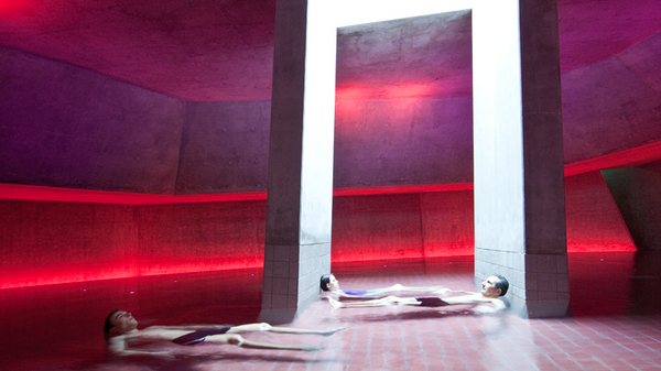 Intensiv Solebecken in der Wellness-Welt sole uno